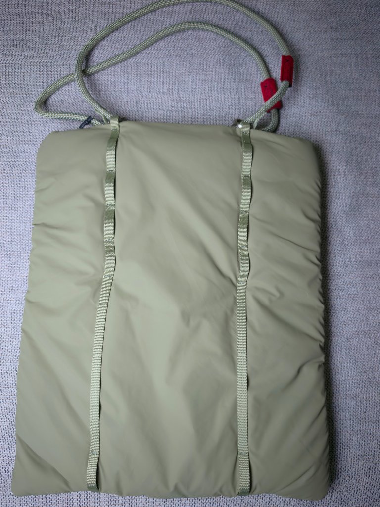 Topologie 16" Cloud Shopper Bag - Moss Green Puffer Tote Laptop Bag — image 2 of 3